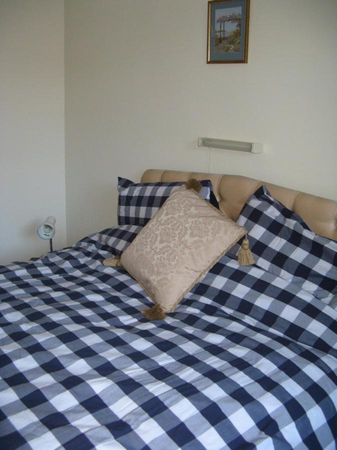 Pine Lodge Barton on Sea Luaran gambar