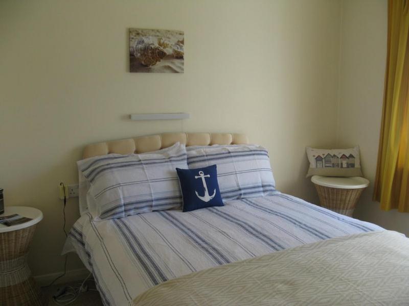 Pine Lodge Barton on Sea Luaran gambar
