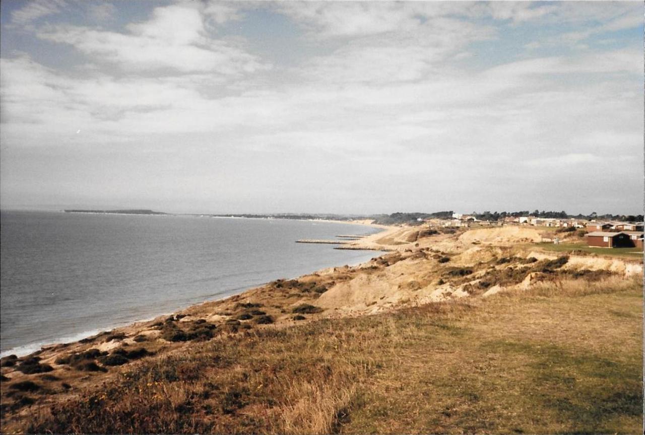 Pine Lodge Barton on Sea Luaran gambar