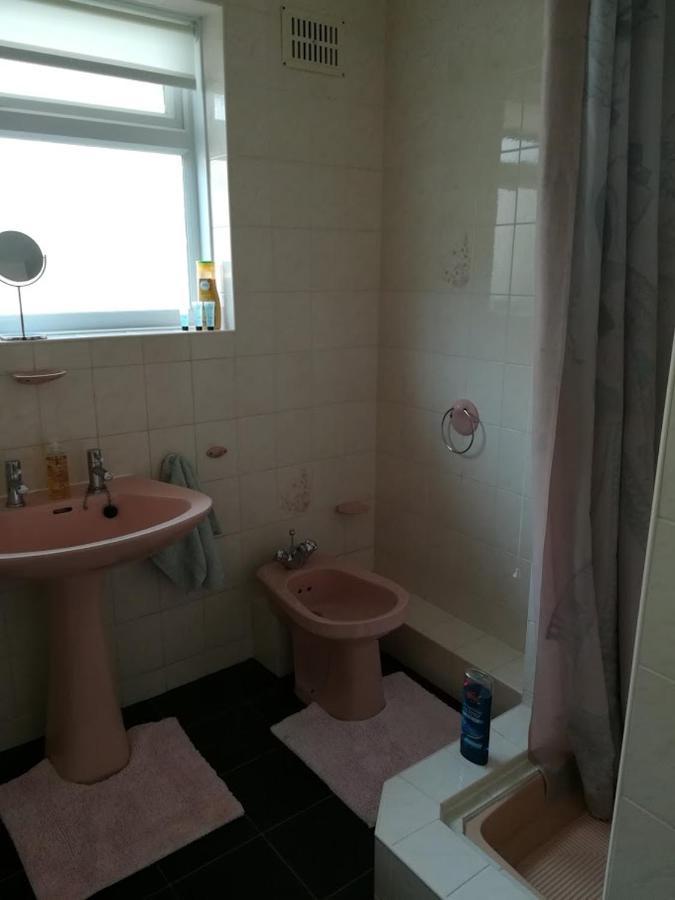 Pine Lodge Barton on Sea Luaran gambar